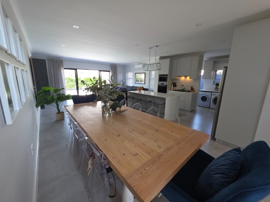 4 Bedroom Property for Sale in Sandown Western Cape